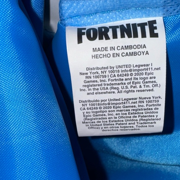 NWOT child’s Fortnite Blue Loot Llama Bookbag / Backpack - Picture 3 of 3